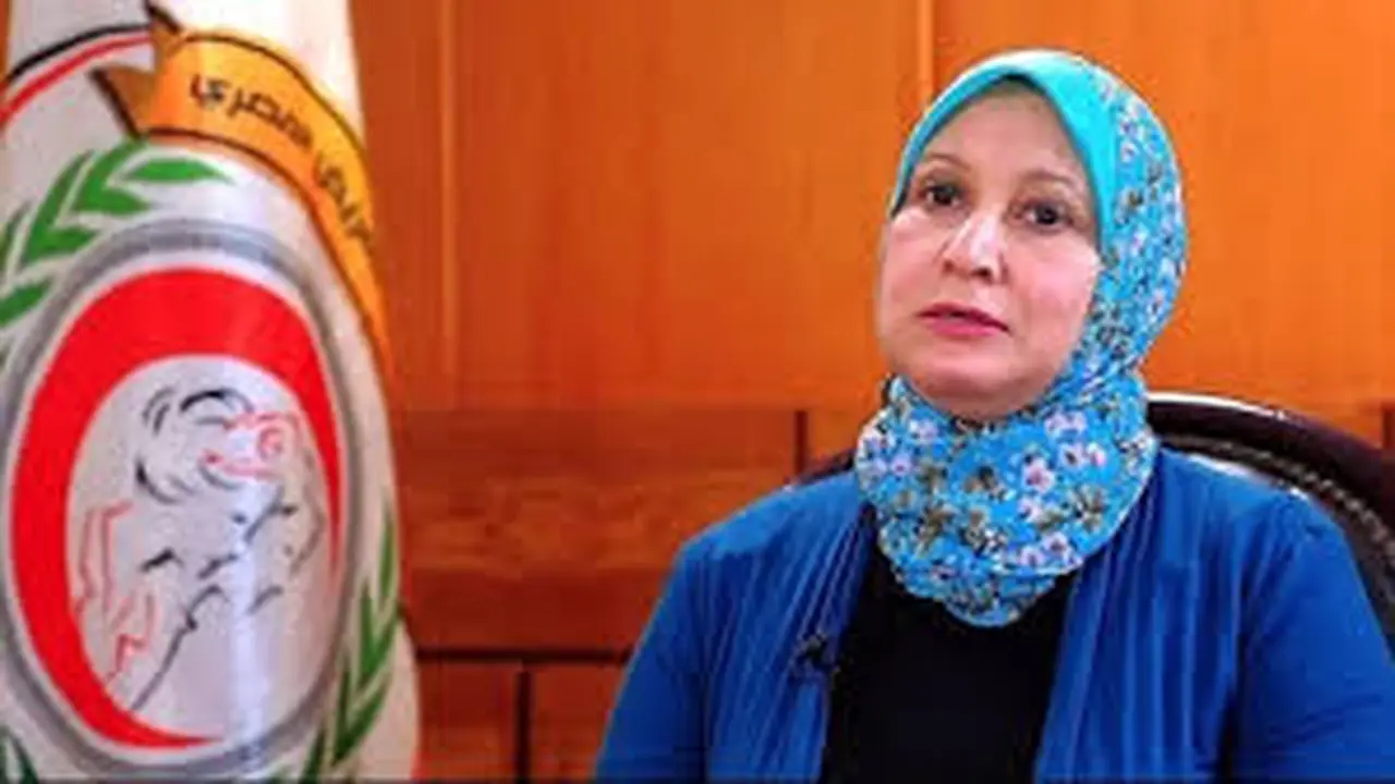 نقيب التمريض توضح إجراءات تسجيل القبالة الجديدة في مصر